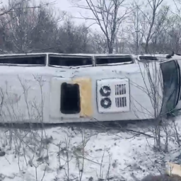 Рейсовый микроавтобус опрокинулся в Крыму - «Новости Крыма»