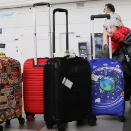 Ребёнок едет за границу - «Общество Крыма»
